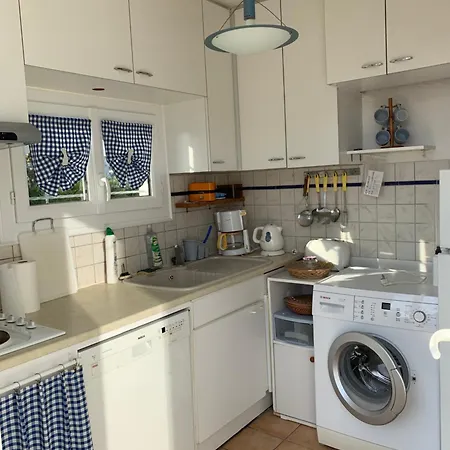 Lascar Holiday home Royan